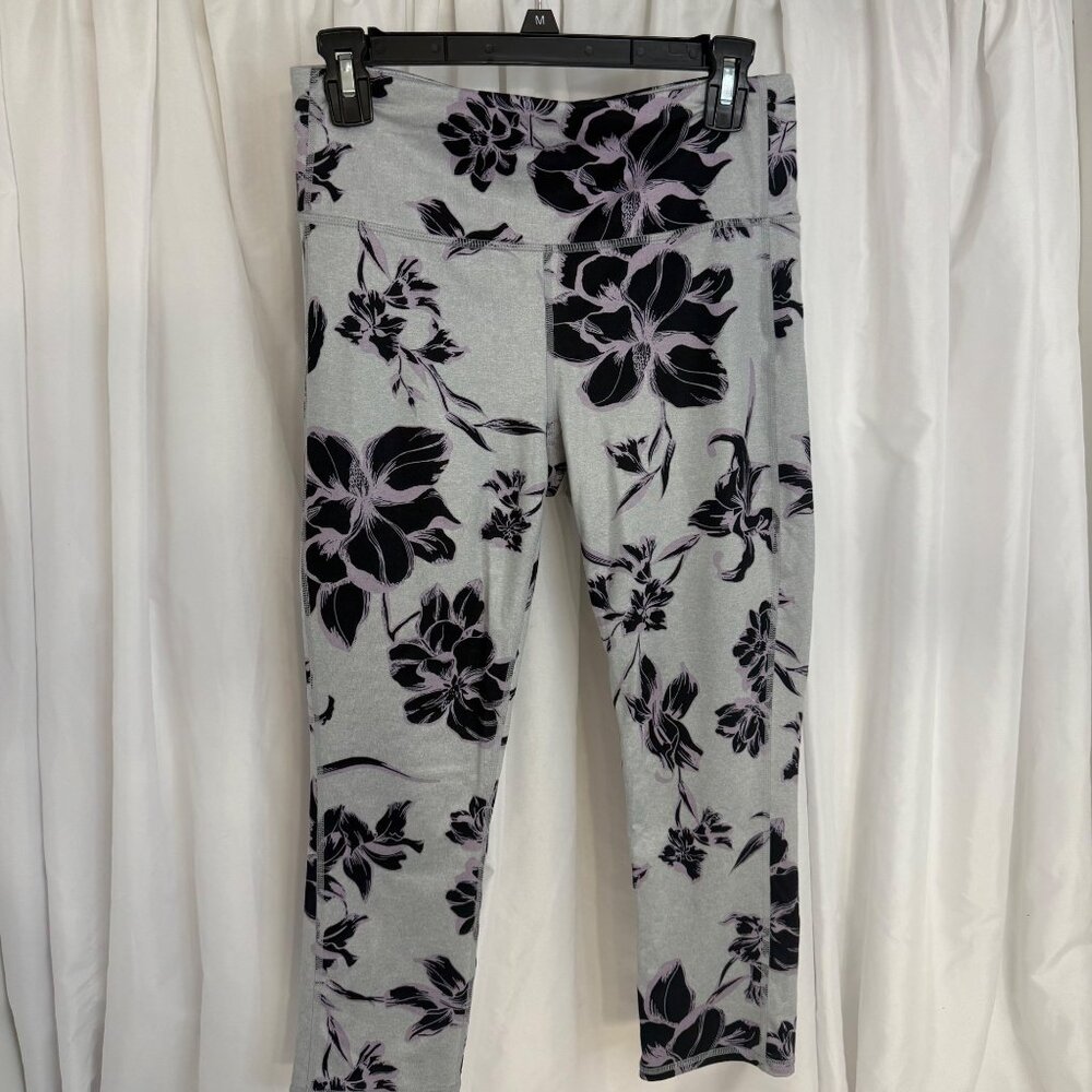 Athleta Womens Floral Print High-Waisted Capri Leggings M Gray & Purple